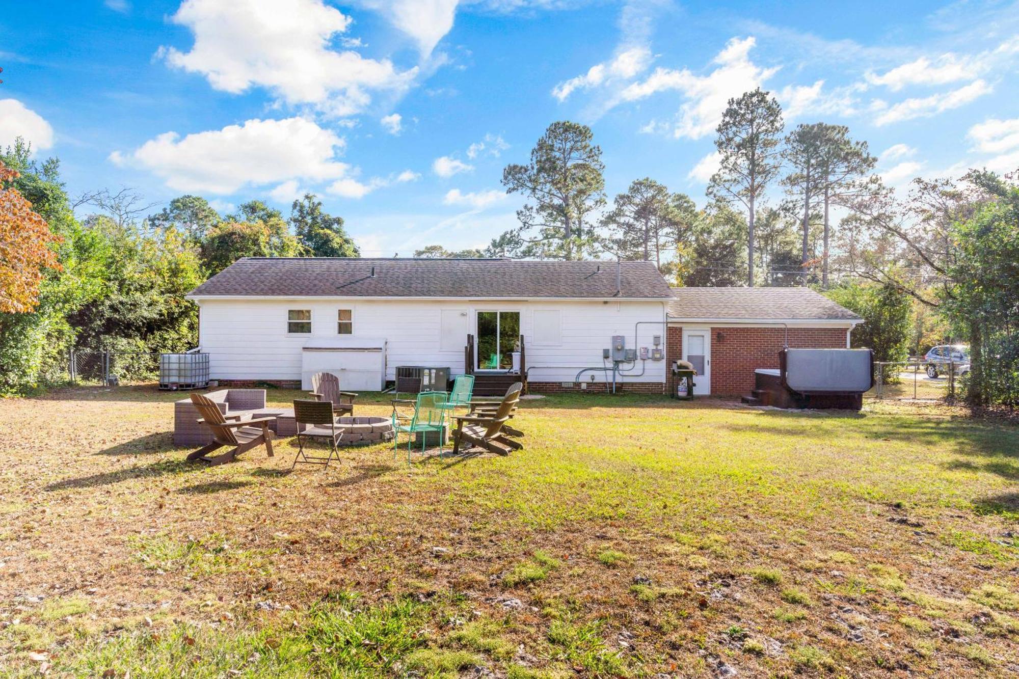 Villa Chill Retreat, Hot Tub, Large Private Yard Wilmington Exterior foto